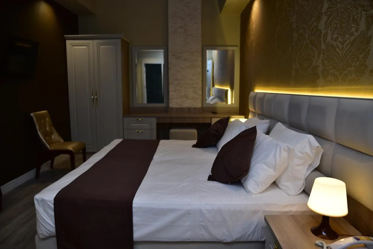 The King Resort Berxull Hotel