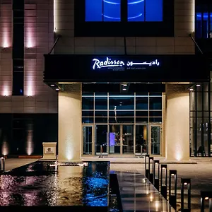 شقة فندقية Radisson & Olaya ****